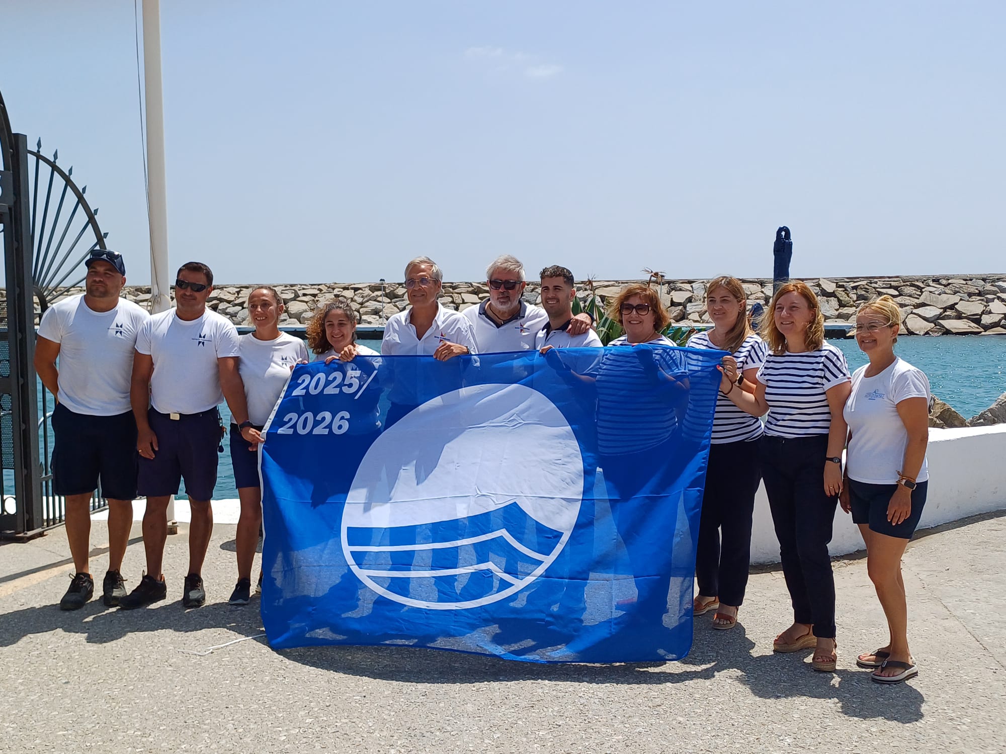 The blue flag is reacted at the La Duquesa sporting port after 27 years of commitment to quality and environment